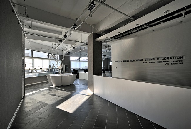 辦公室裝修硬裝基礎(chǔ)設(shè)施完成后，怎么搭配軟裝呢？